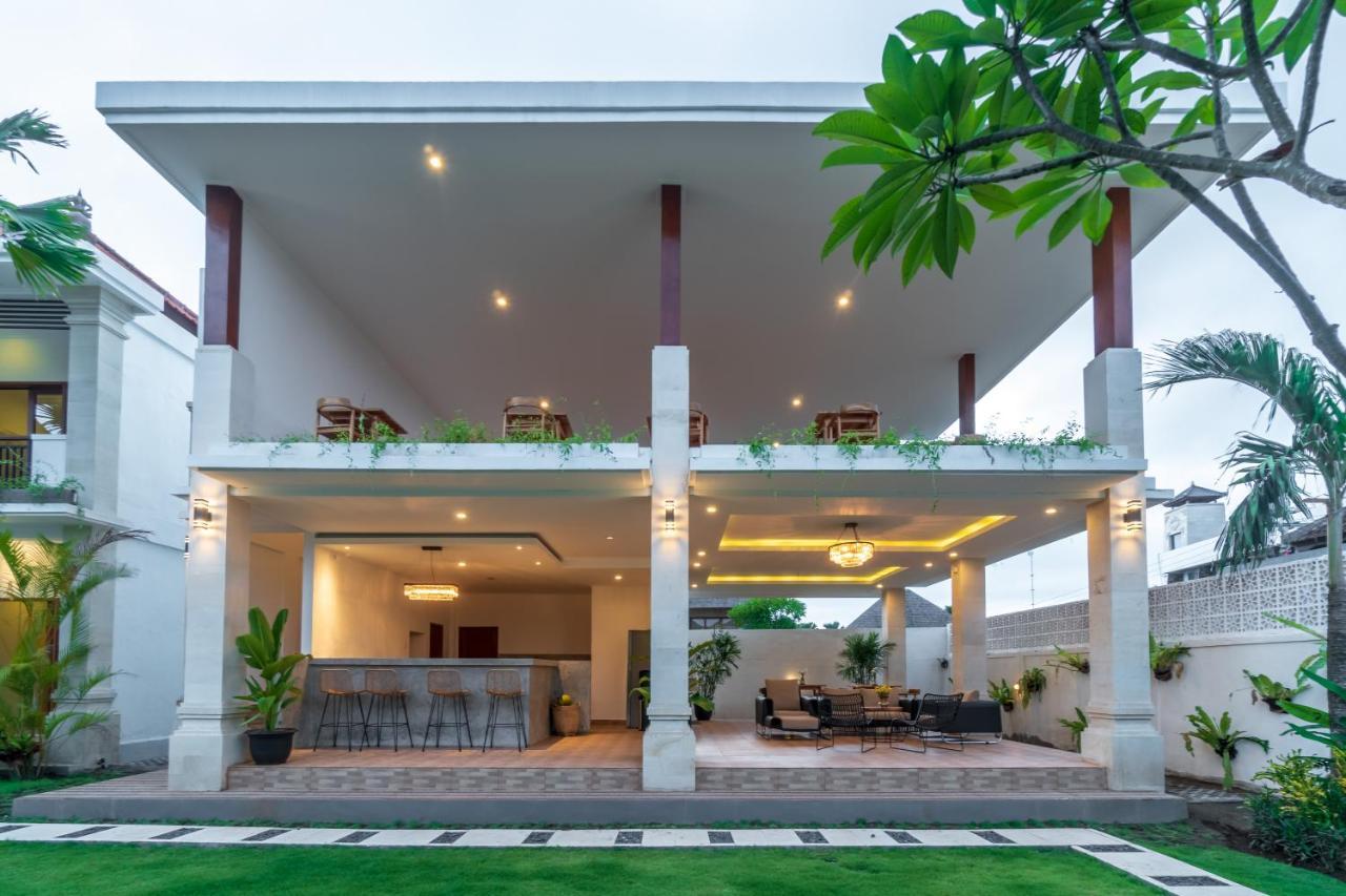 Hotel Puri Uma Ratu By Rpm Seminyak Exteriér fotografie